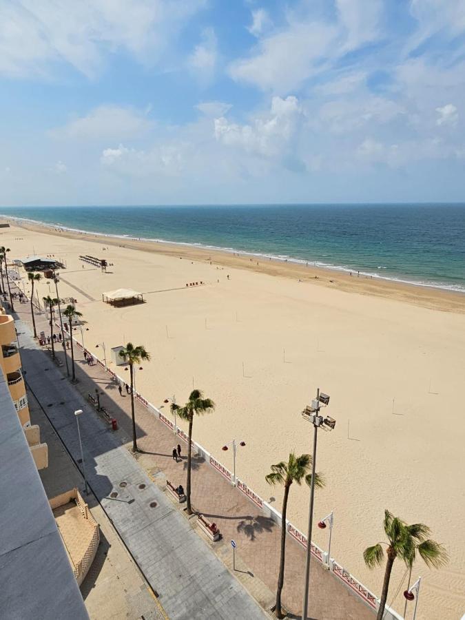 Gatu Premium Villa Turquesa Playa Y Parking Cádiz Exterior foto
